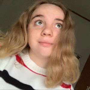 Meet your Posher, Veronica